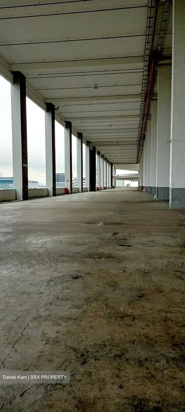 Tuas Road (D22), Warehouse #472854031